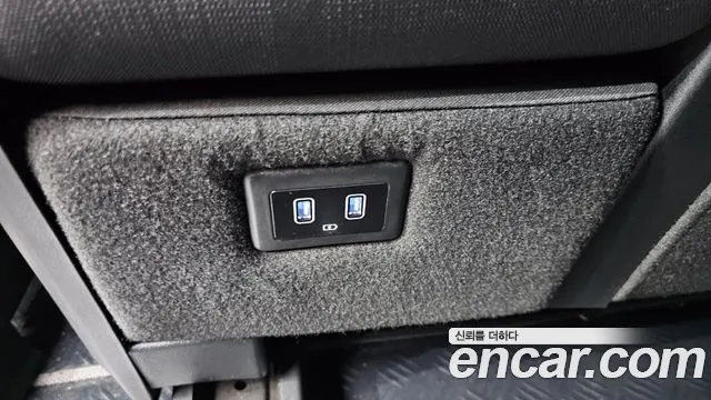 Hyundai Staria Staria Tourer 11 мест — Фото автомобиля 30