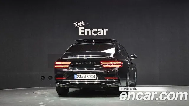 Genesis G80 RG3 — Фото автомобиля 4
