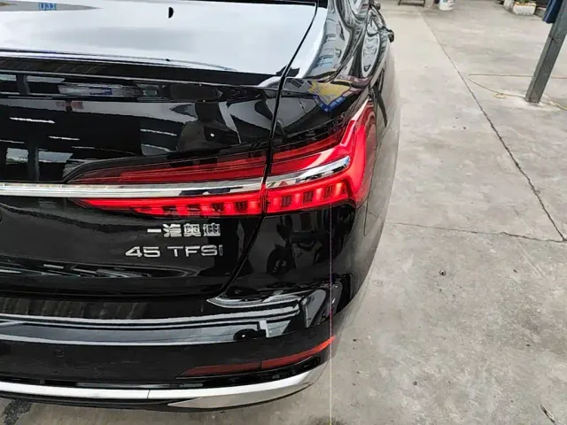 Audi A6L — Фото автомобиля 7