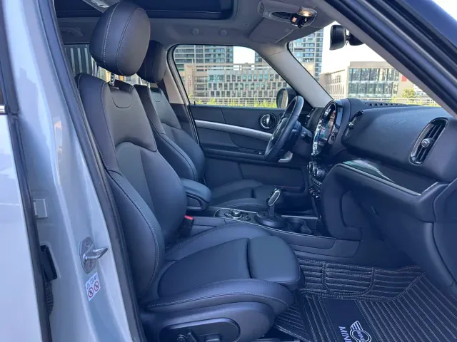 MINI Countryman — Фото автомобиля 21