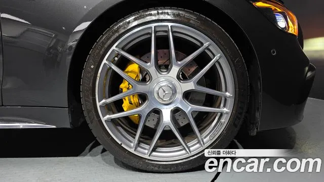 Mercedes-Benz AMG GT 4 двери 43 4MATIC+ Dynamic — Фото автомобиля 21