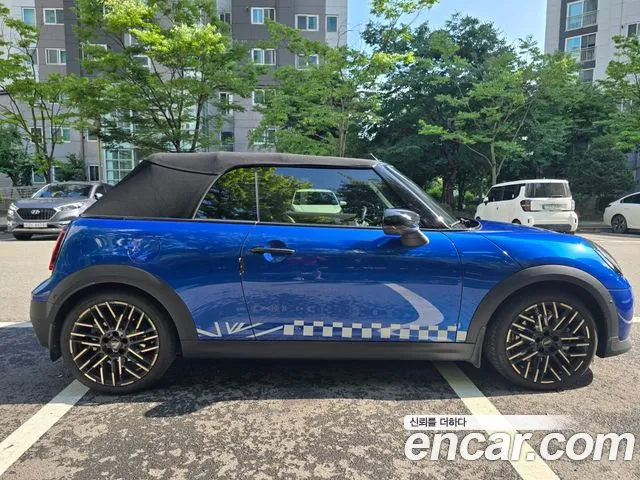 Mini Cooper Convertible — Фото автомобиля 18