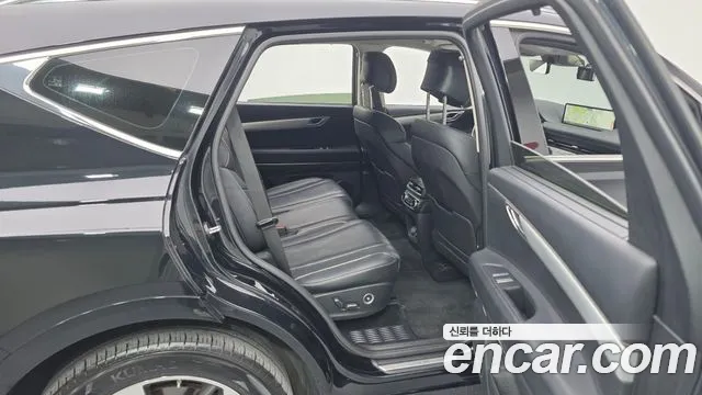 Genesis GV80 — Фото автомобиля 11