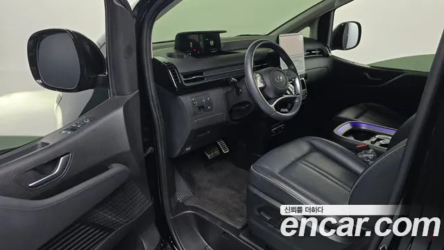 Hyundai Staria — Фото автомобиля 10