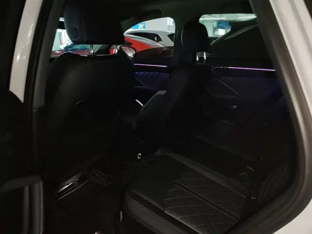 Audi Q3 — Фото автомобиля 16