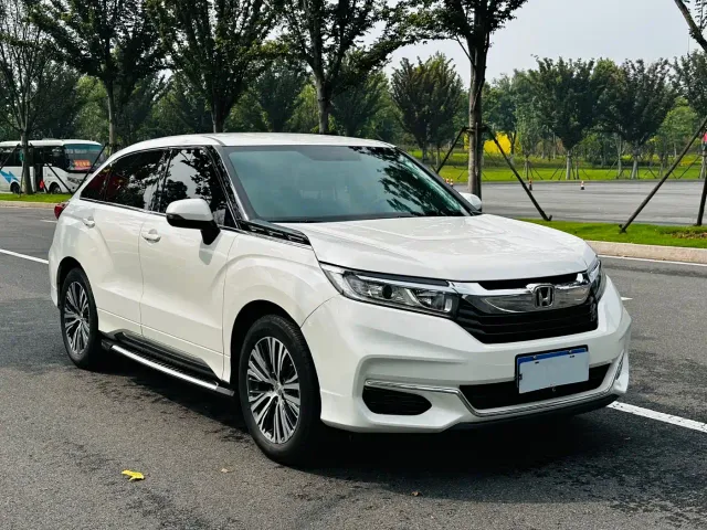 Honda Avancier — Фото автомобиля 3