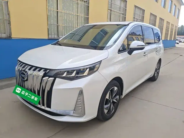 Фотография автомобиля — GAC Trumpchi M6