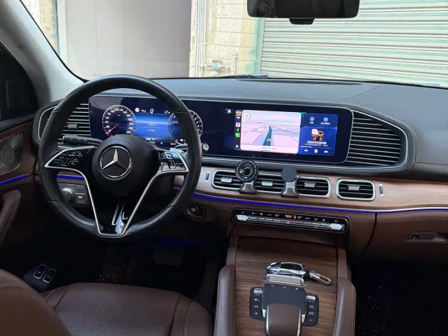 Mercedes-Benz GLE-Class — Фото автомобиля 5
