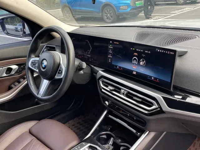 BMW 3 Series — Фото автомобиля 14