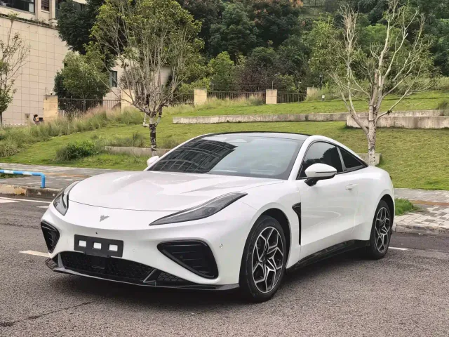 Фотография автомобиля — Hozon Neta GT