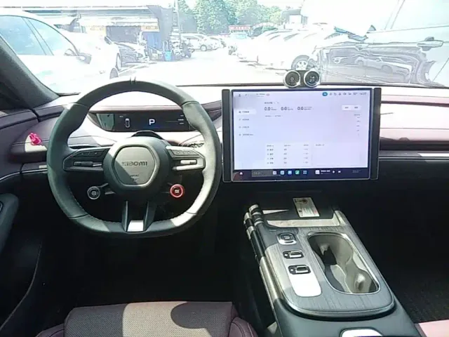 Xiaomi SU7 — Фото автомобиля 10