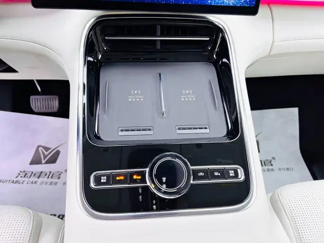 Geely Galaxy V900 — Фото автомобиля 14