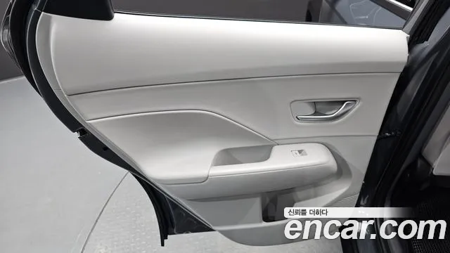 Hyundai Kona Kona Гибрид (SX2) Modern Plus — Фото автомобиля 25