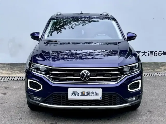 Volkswagen T-Roc — Фото автомобиля 2