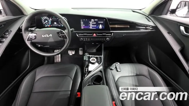 Kia Niro The All New Niro Signature — Фото автомобиля 7