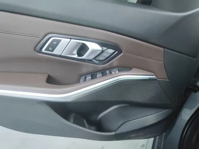 BMW i3 — Фото автомобиля 9