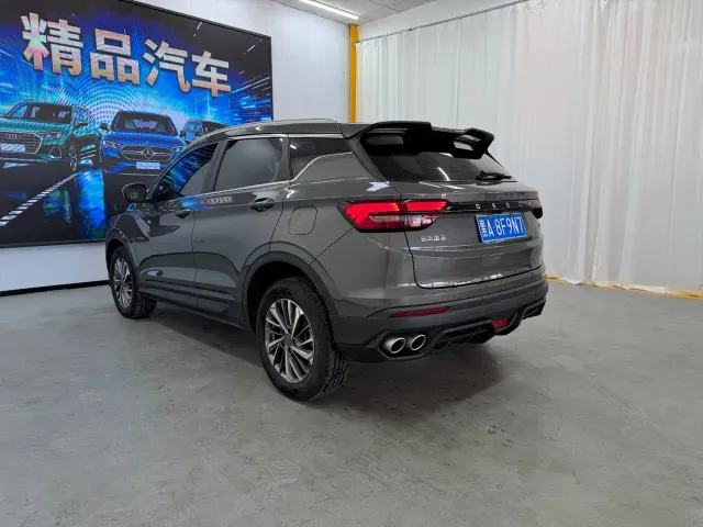 Geely Binyue — Фото автомобиля 5