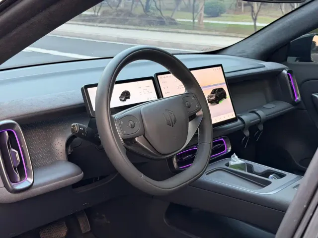 Leapmotor Lafa 5 — Фото автомобиля 13