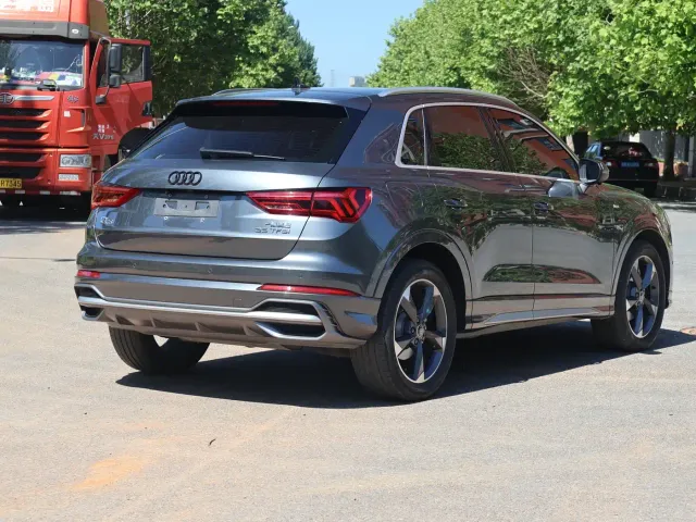Audi Q3 — Фото автомобиля 7