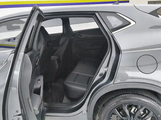 Changan X5 Plus — Фото автомобиля 11