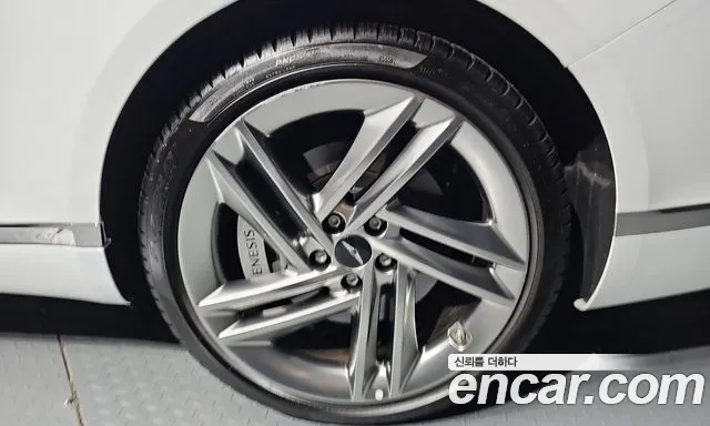 Genesis G80 RG3 — Фото автомобиля 6