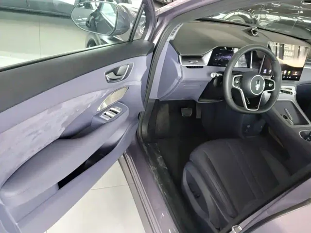 Shangjie SUV — Фото автомобиля 15