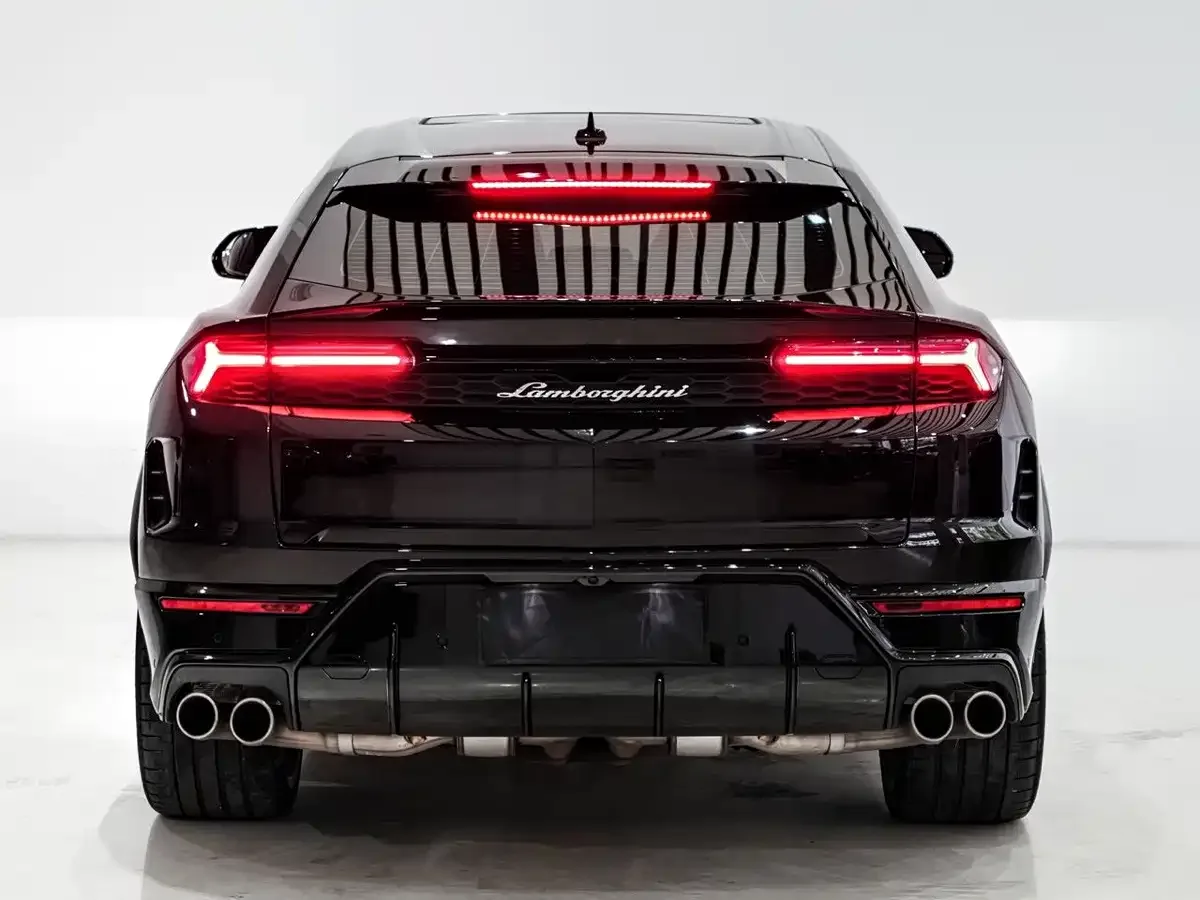 Lamborghini Urus SE 2025 4.0T Standard Edition — Фото автомобиля 6