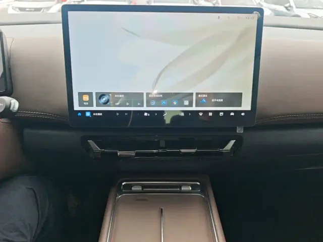 Wuling Starlight 730 — Фото автомобиля 12