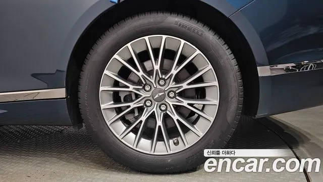 Genesis G80 Бензин 2.5 турбо 2WD — Фото автомобиля 21