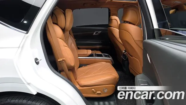 Genesis GV80 — Фото автомобиля 17