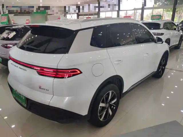 BYD Song Pro — Фото автомобиля 6