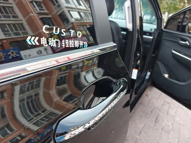 Hyundai Custo — Фото автомобиля 17