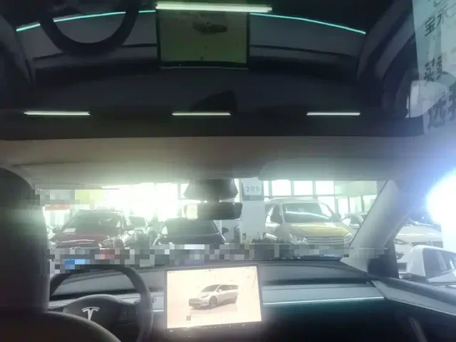 Tesla Model Y 2024 Rear-Wheel Drive Version — Фото автомобиля 17