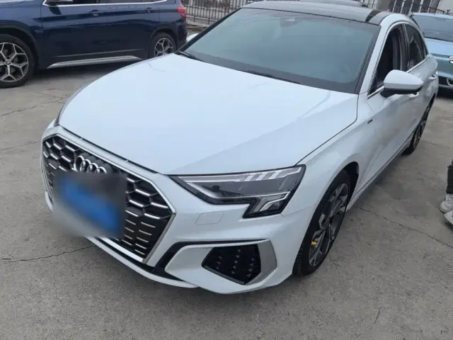 Фотография автомобиля — Audi A3