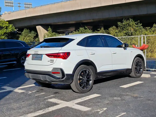 Audi Q3 Sportback — Фото автомобиля 7