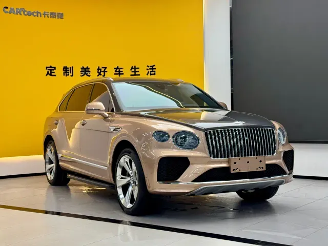 Bentley Bentayga — Фото автомобиля 3