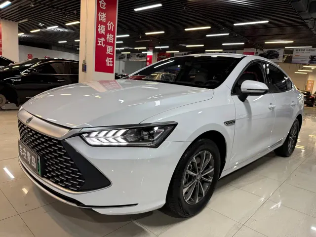 Фотография автомобиля — BYD Qin PLUS