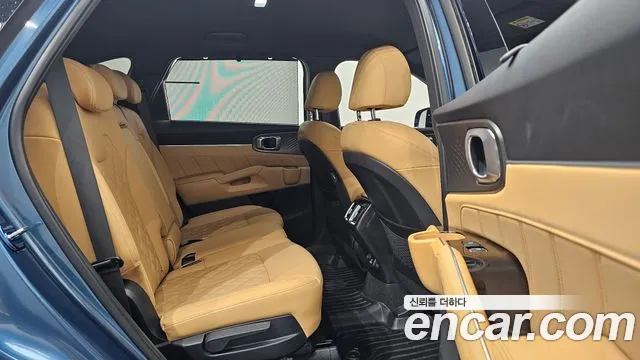 Kia Sorento Sorento 4-е поколение Бензин 2.5T 2WD — Фото автомобиля 12