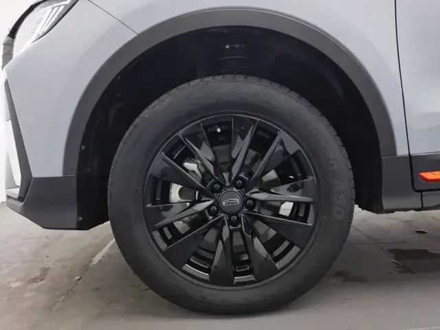 Geely Boyue — Фото автомобиля 17