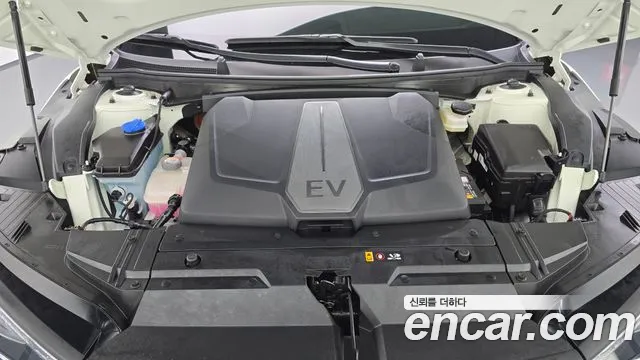 Kia EV6 — Фото автомобиля 4