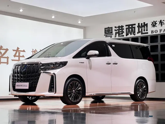 Фотография автомобиля — Toyota Alphard