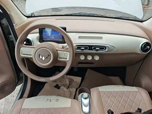 Wuling Hongguang Mini EV — Фото автомобиля 9