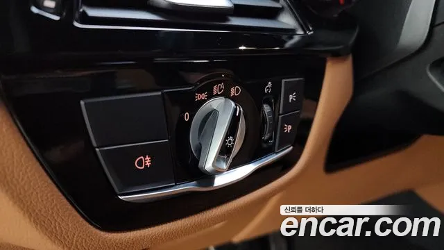 BMW 5-Series — Фото автомобиля 13