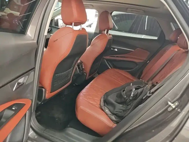 Peugeot 4008 — Фото автомобиля 16