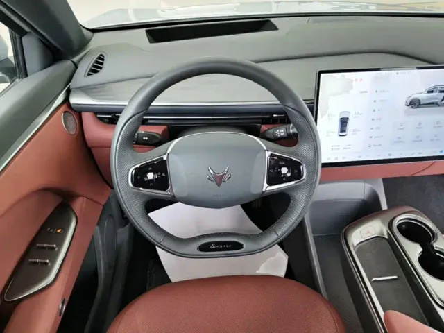 Arcfox Alpha T5 — Фото автомобиля 10