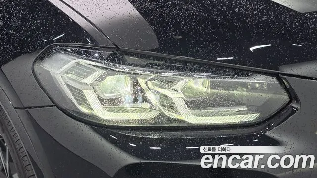 BMW X4 xDrive20i M Sport — Фото автомобиля 22