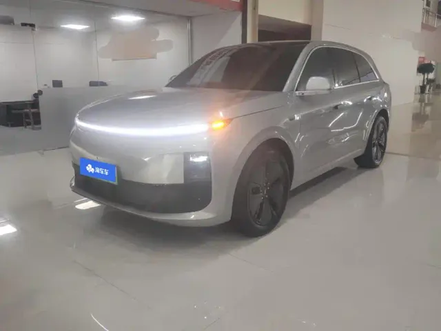 Фотография автомобиля — Li Auto L6