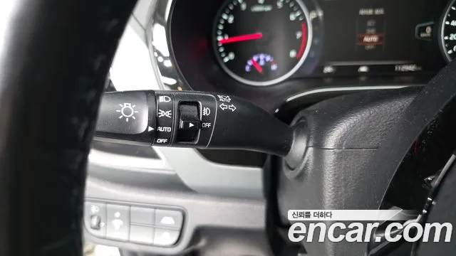 Kia Seltos Seltos Бензин 1.6 турбо 2WD — Фото автомобиля 20