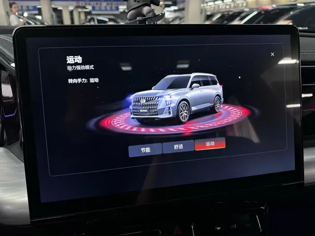 GAC Trumpchi GS8 — Фото автомобиля 16