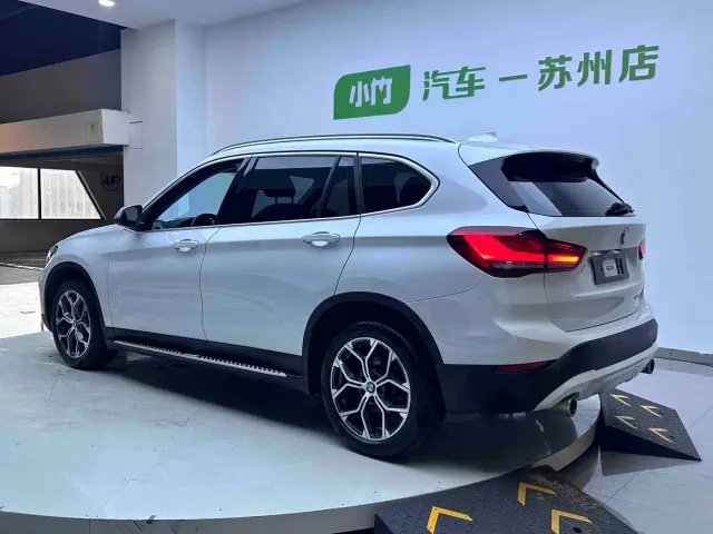 BMW X1 — Фото автомобиля 4